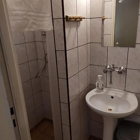 Kamil W Centrum Quarto em Acomodações Particulares *